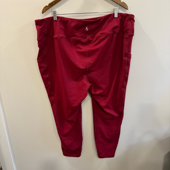 Torrid Full-Length Side Pocket Active Legging - Picture 4 of 8